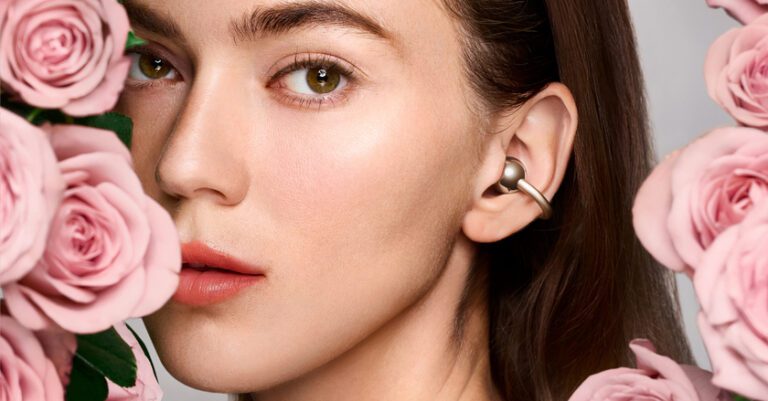 HUAWEI FreeClip with Rose Gold Finish and Smart Features Elevates Open-Ear Audio to New Heights